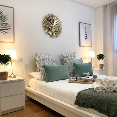 Apartamento 1 Centrico Garaje Wi-Fi Para Trabajar Apartment Кастро-Урдиалес Екстериор снимка